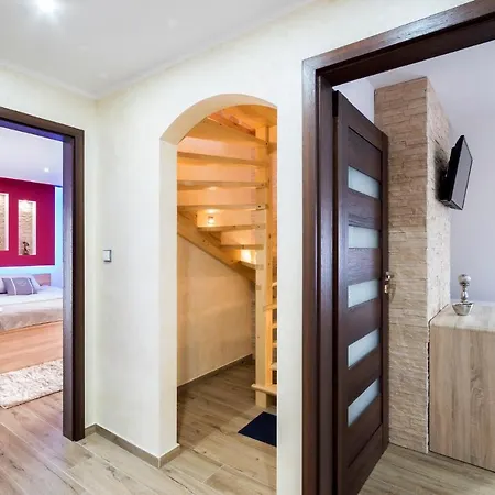 U Eli Domek alpejski